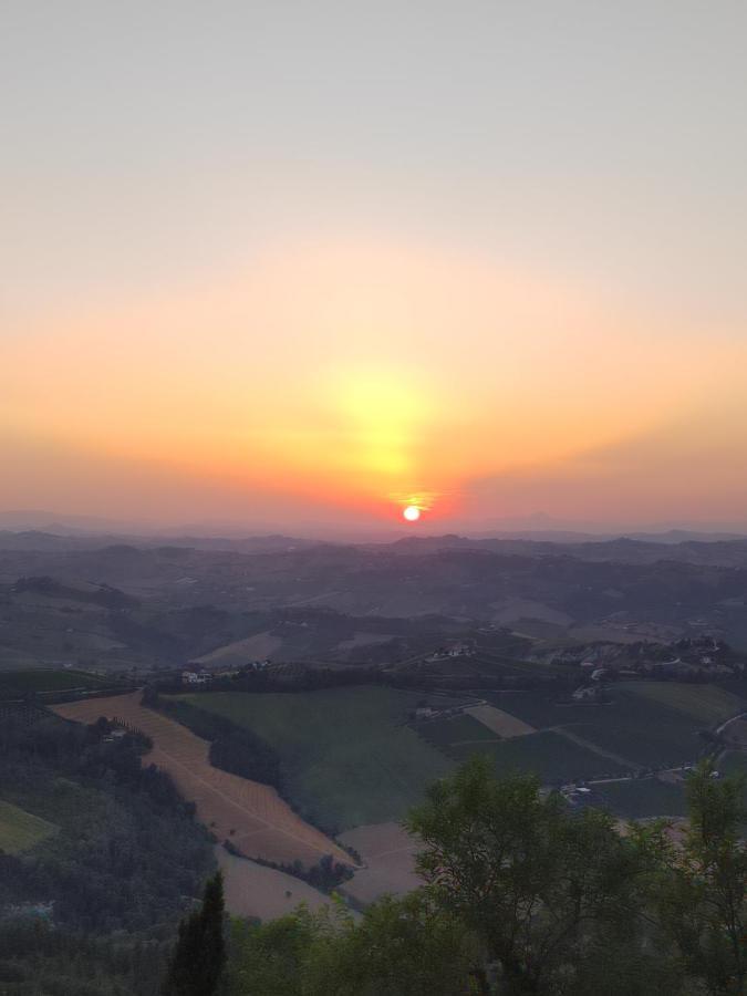 B&B La Finestra Sul Mare Ripatransone Buitenkant foto